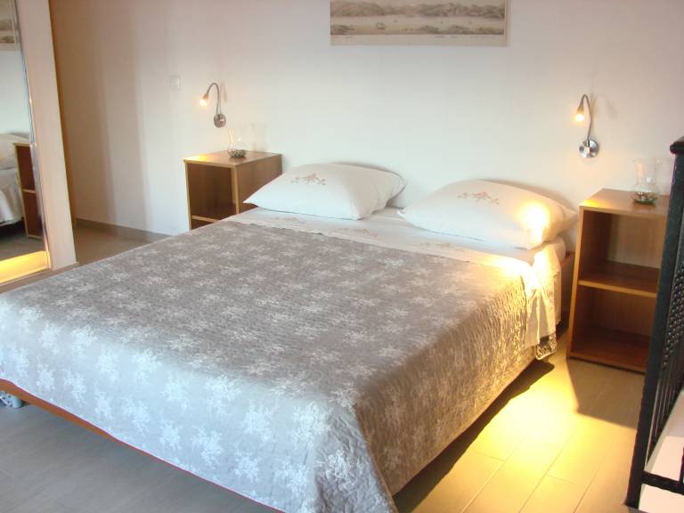 One bedroom house with terrace and sea view Mokalo, Pelješac (K-18303) — photo 5