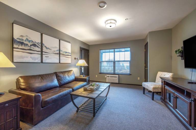 Condo with 1 room for 4 persons in Hood River, OR