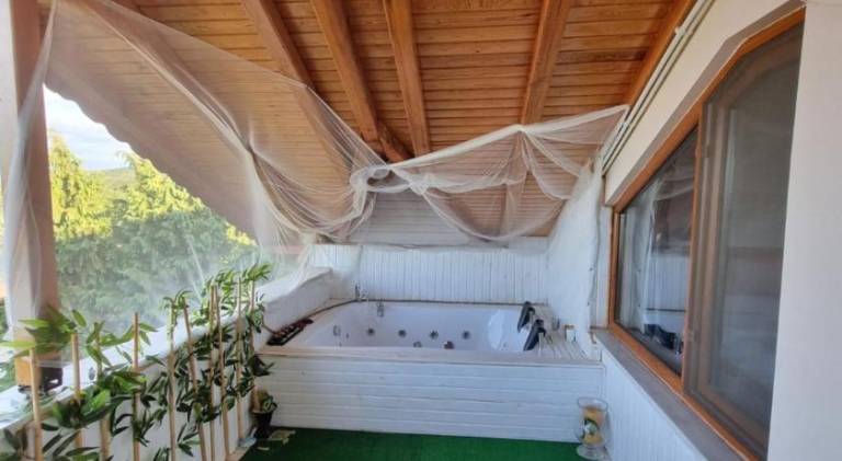 Wonderful serviced apartment with terrace & yard | Pet-friendly — photo 3