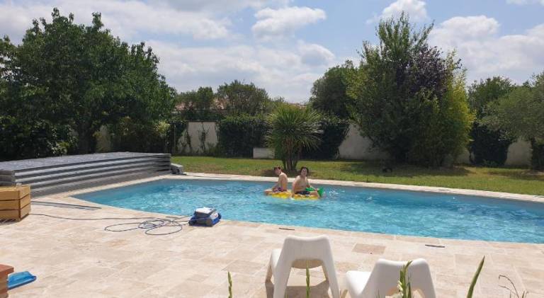 Chambre privee dans une maison avec piscine — photo 5