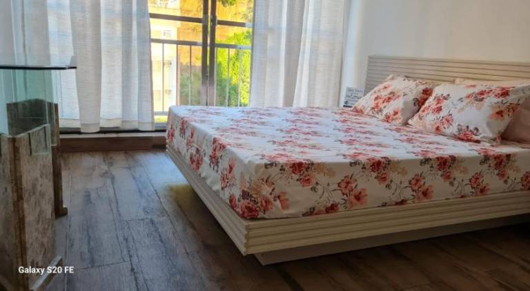 Holiday apartment with 2 rooms for 4 persons in Leme