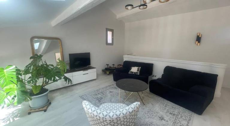 Fully equipped villa with garden, private pool & patio | Perfect for remote work | Dogs allowed — photo 2