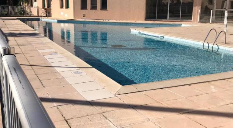 Fully equipped wonderful rental apartment with terrace, private pool & yard | Pets allowed — photo 3