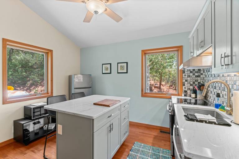 Cottage with barbecue | Mountain view — photo 4
