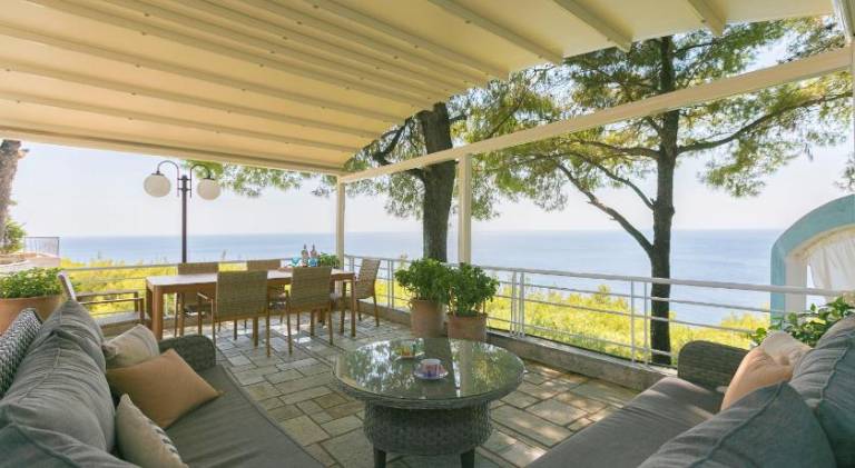 Sani Beach Gallery Villa, your next family vacation! — photo 2