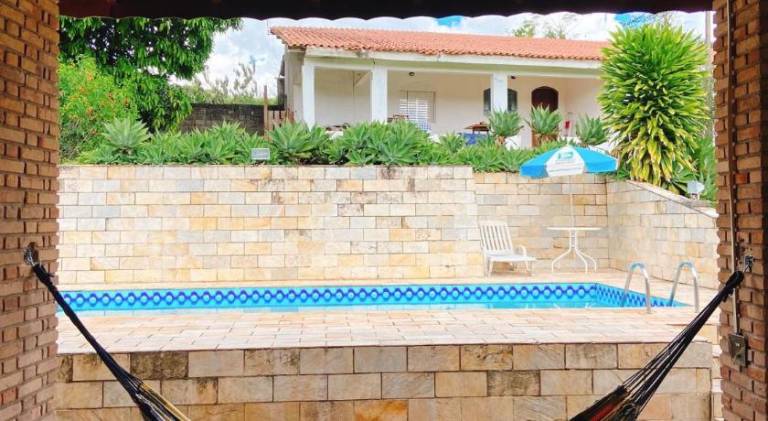 Vacation home with pool — photo 3