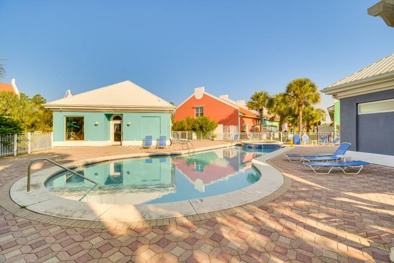 Perdido Key Home w Bay Access 1 Mi to Beach