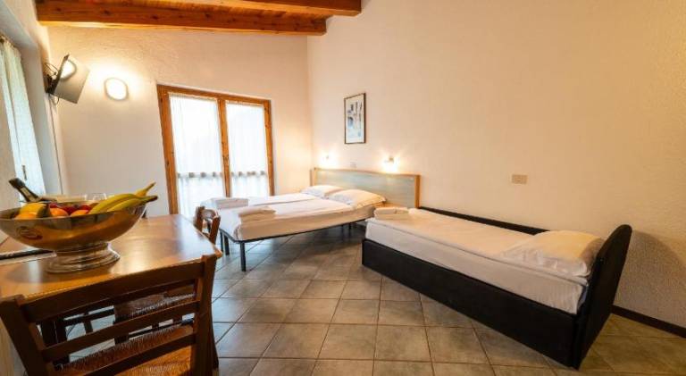 Pleasant serviced apartment with patio | Next to the ski | Dogs allowed — photo 2