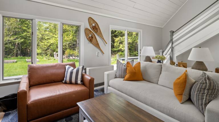 Cabin  Warren