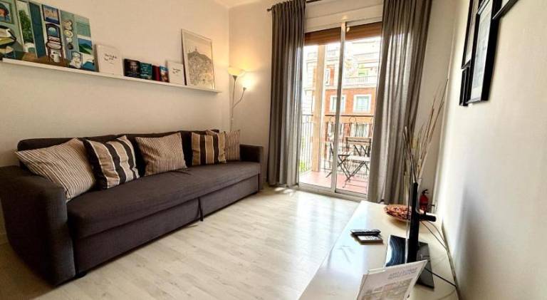 Beautiful apartment | Next to Sagrada Família | Pet-friendly — photo 2