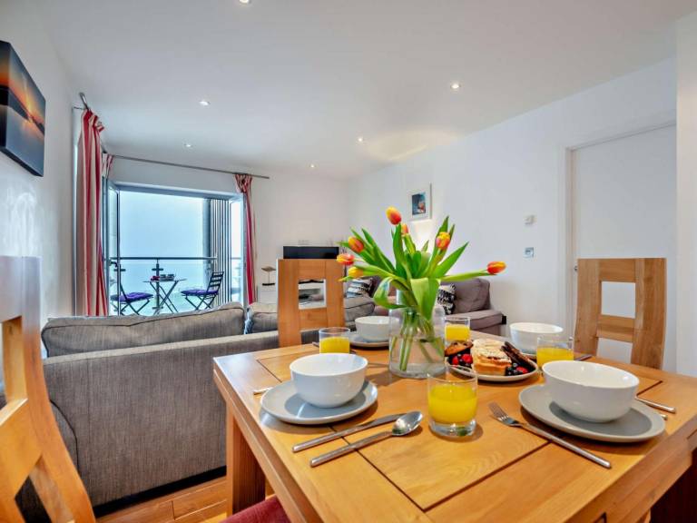 Charming rental apartment | Water view | Close to the beach | Pets allowed — photo 5
