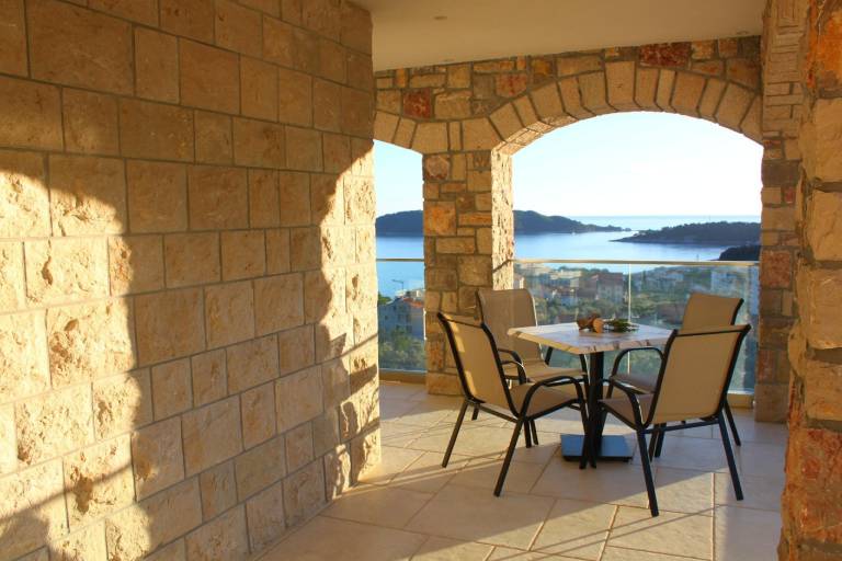 Villa with terrace, barbecue & garden | Perfect for remote work — photo 5