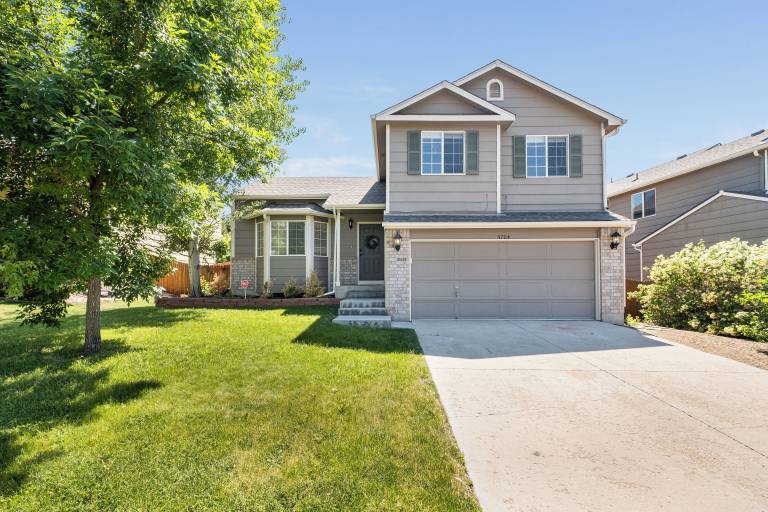 House  Castle Pines