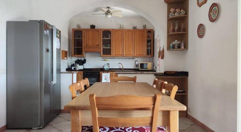 Holiday apartment with 3 rooms for 6 persons — photo 2