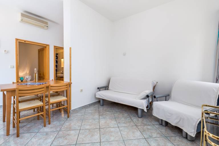 One bedroom apartment with terrace and sea view Mošćenička Draga, Opatija (A-7766-c) — photo 2