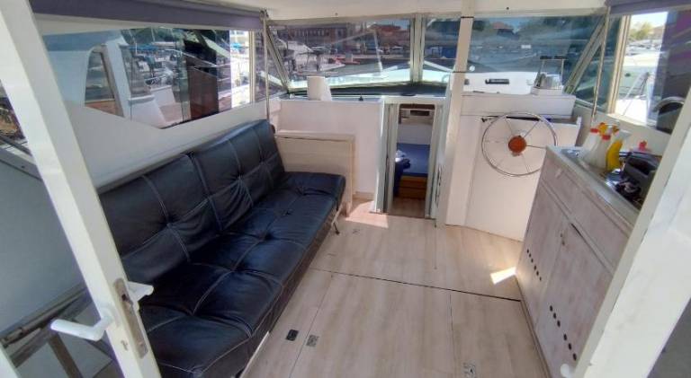 Nice boat | Close to the beach | Pets allowed — photo 5