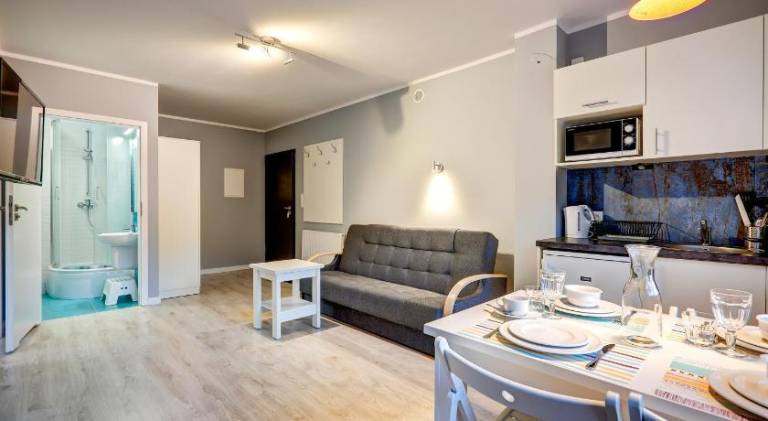Holiday apartment with pool — photo 3