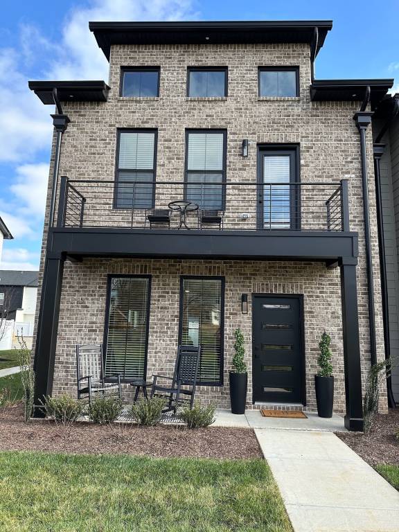 House Smyrna