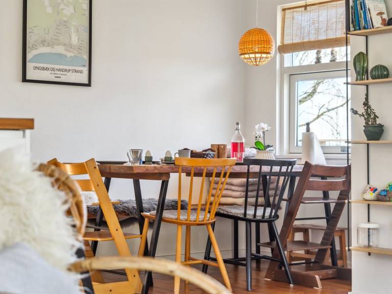 Family-oriented pleasant vacation home with barbecue & patio | Sea view | Beach nearby | Pets are welcome — photo 5