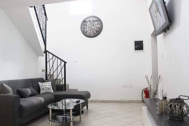 Two bedroom house with terrace and sea view Supetar, Brač (K-25125) — photo 2