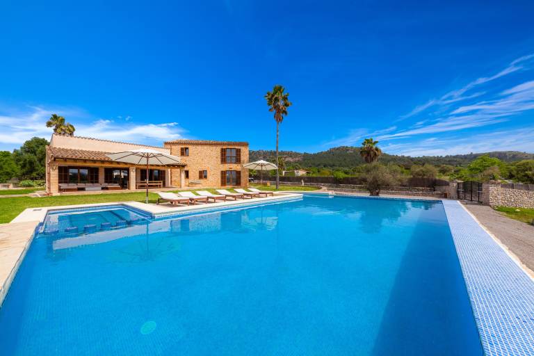 Finca with private pool, fast internet & patio | Garden view — photo 3