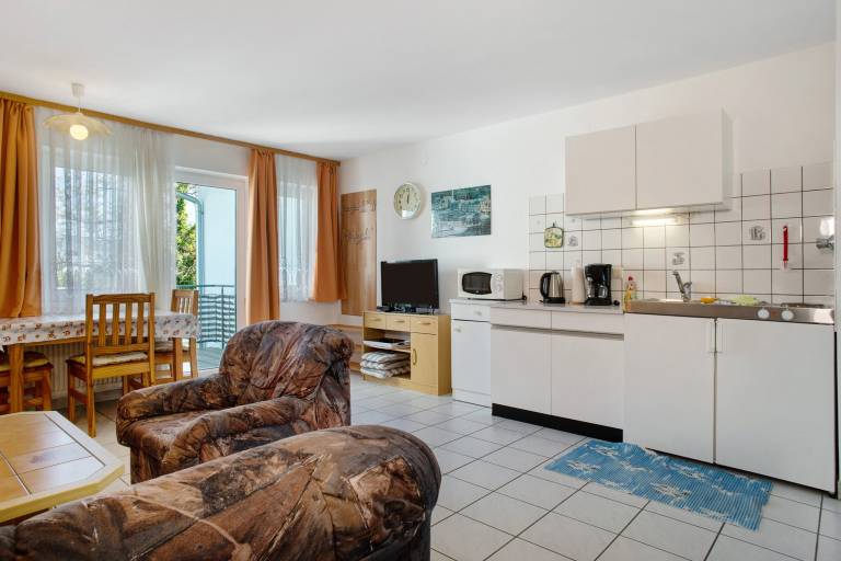 Holiday apartment with 1 room for 3 persons — photo 4