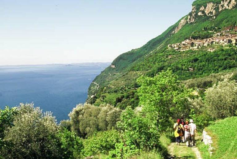 APARTMENT TIZIANO WITH WONDERFUL LAKE VIEW — photo 3