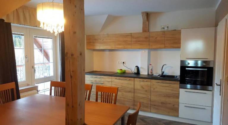 Wonderful apartment with sauna, yard & grill | Pets allowed — photo 5
