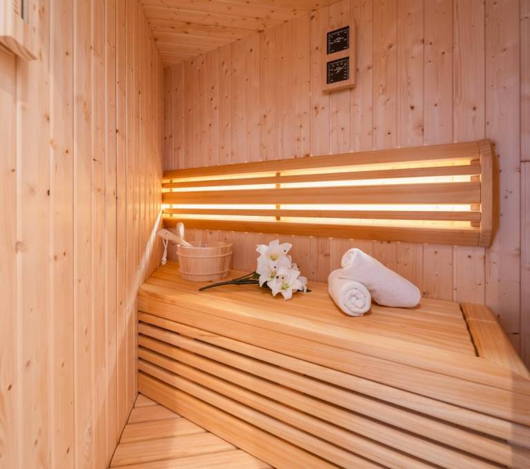 Luxury Apartment Silvery Split with Sauna, Jacuzzi — photo 2