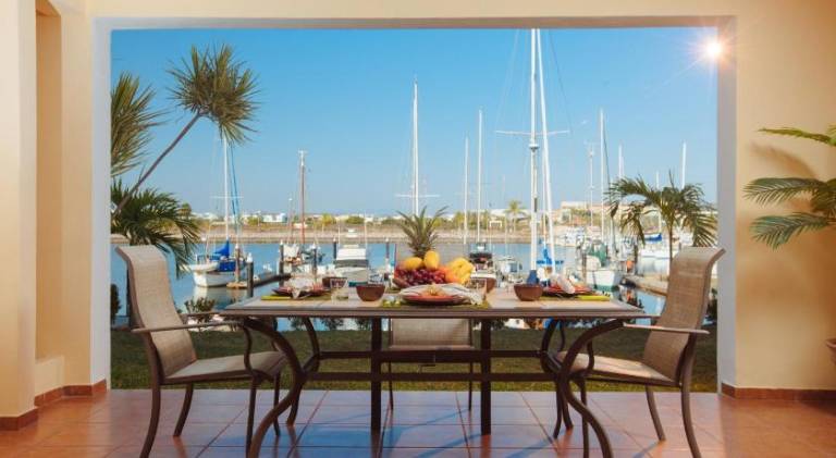 Rental apartment with terrace, yard & pool | Pets are welcome — photo 3