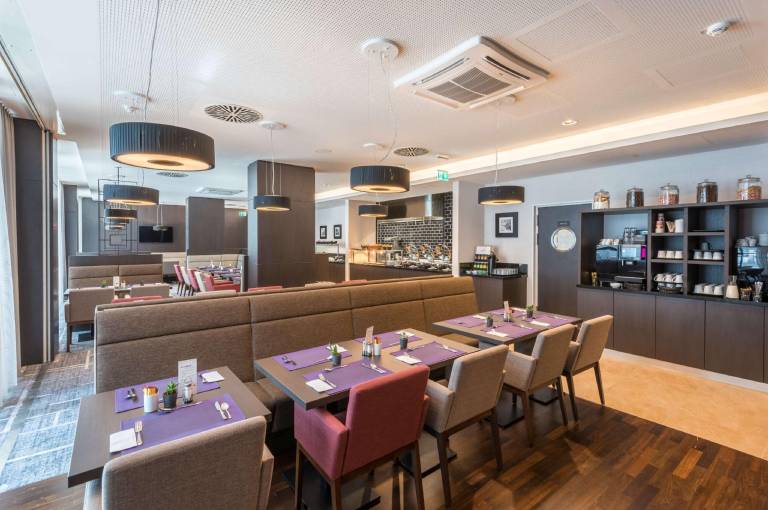 Hilton Garden Inn Munich City Centre West — photo 3
