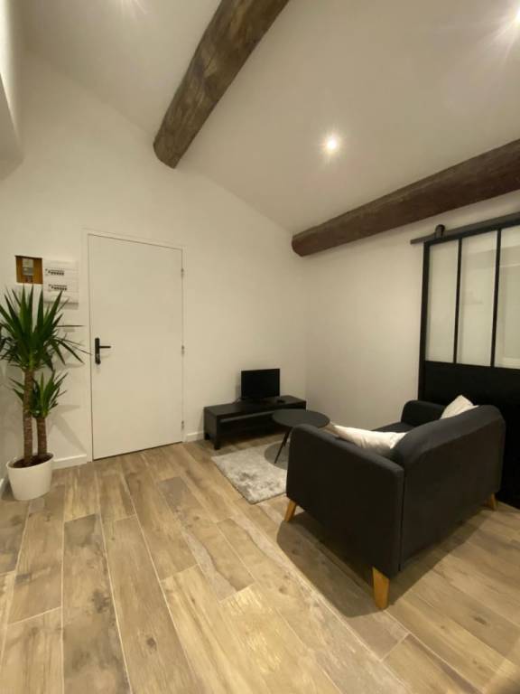 Cozy apartment, close to the sea — photo 2