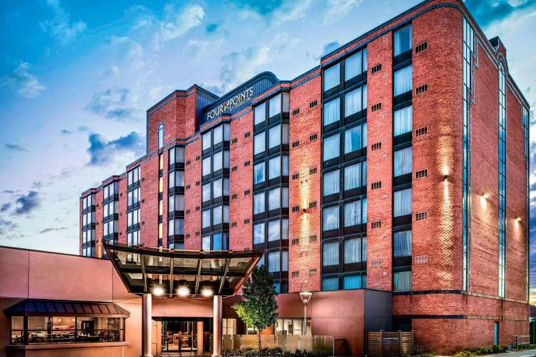 Four Points by Sheraton Mississauga Meadowvale — photo 4