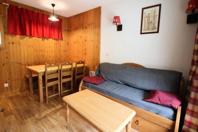 Nice holiday apartment with sauna, patio & pool | Ski nearby | Dogs allowed — photo 2