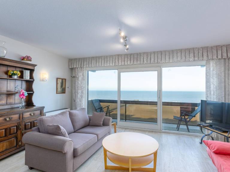 Holiday apartment with terrace | Sea view — photo 2