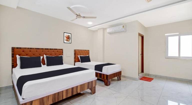 Hotel O Darshana Grand