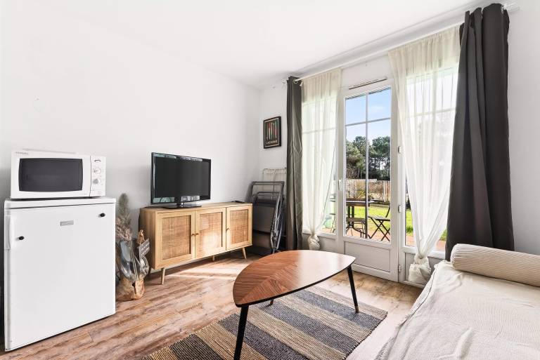 Fully equipped holiday apartment with pool | Pets allowed — photo 4