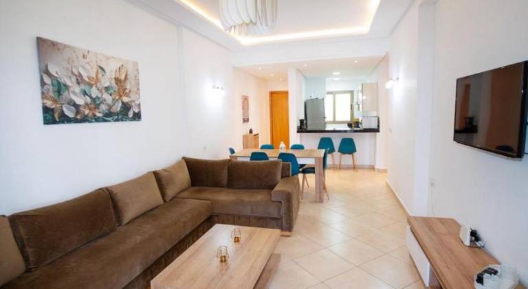 Holiday apartment with pool — photo 2