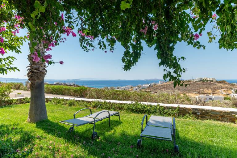 Holiday apartment with fast internet | Sea view in Tinos