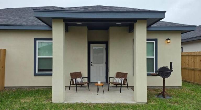 Rental apartment with 2 rooms for 6 persons — photo 3