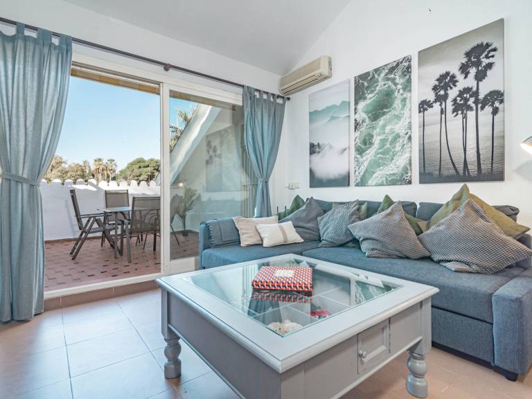 Fully equipped apartment with barbeque, garden & pool | Pet-friendly — photo 4