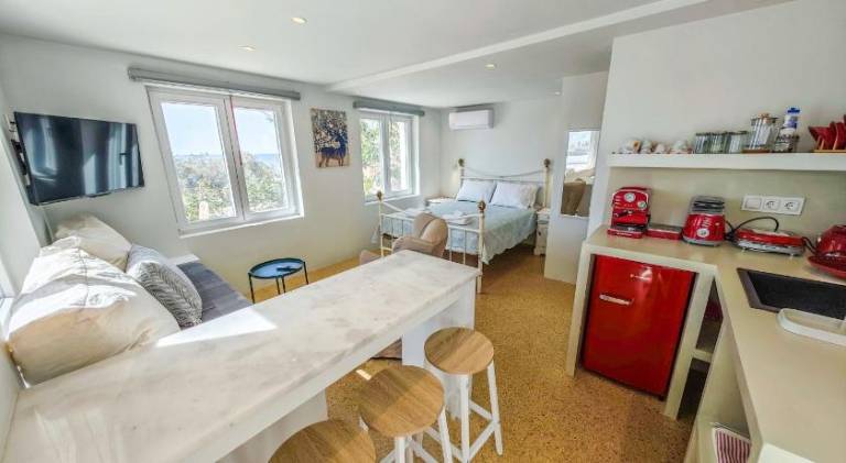 Pleasant rental apartment | Next to the beach | Pet-friendly in Paro