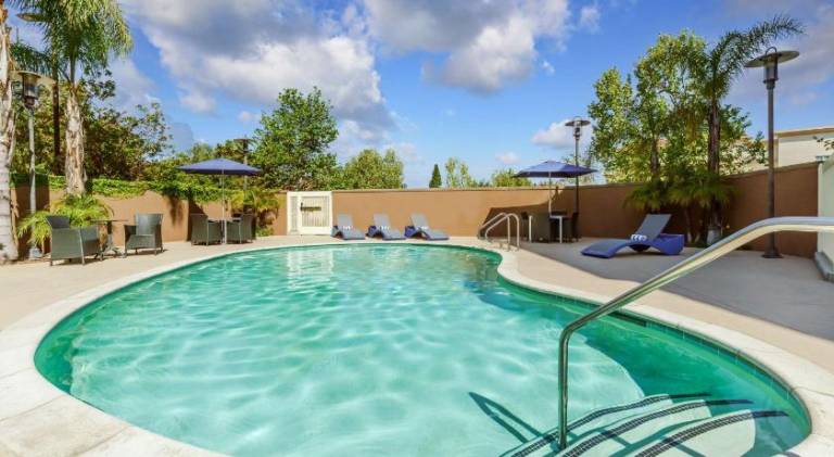Hampton Inn & Suites Thousand Oaks — photo 3