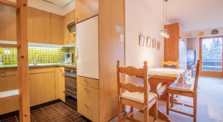 Rehwiesa C24 - Alpenstudio mit Weisshornblick - Hallenbad-by Arosa Stay — photo 3