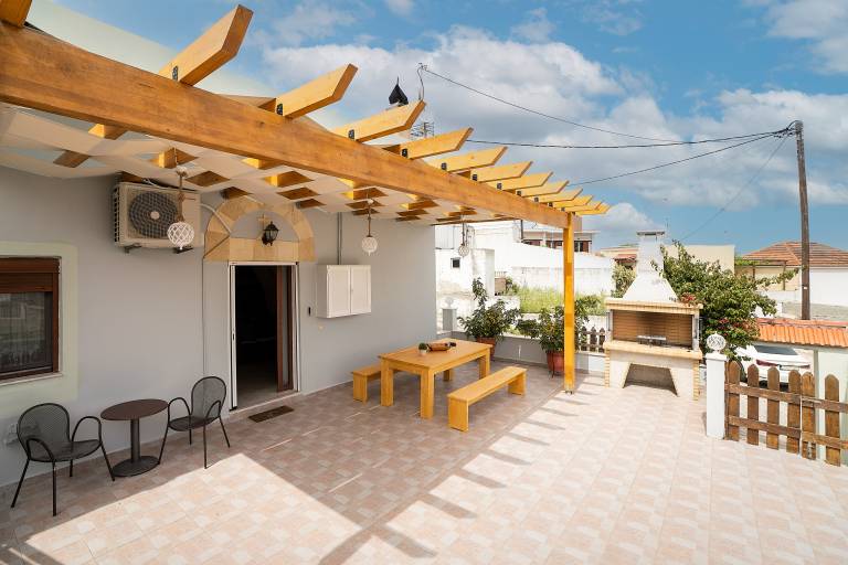 Villa 'Nikolaos' with Sea View, Wi-Fi and Air Conditioning in Rhodes