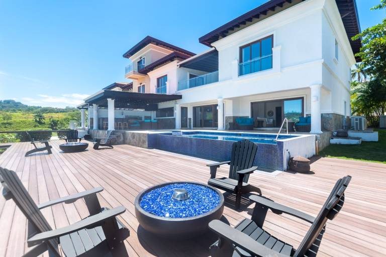 Villa Loce luxury at it s finest