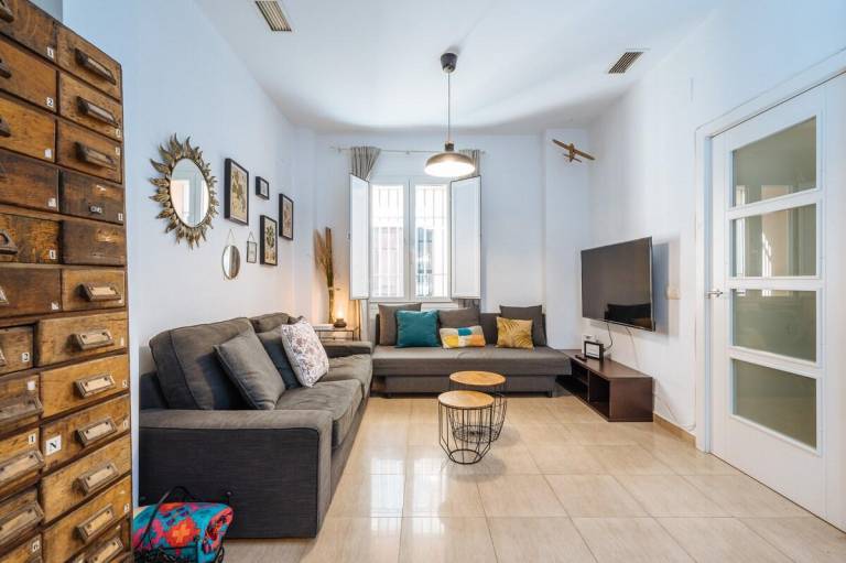 House with yard | Next to Seville Cathedral | Suitable for remote work — photo 5