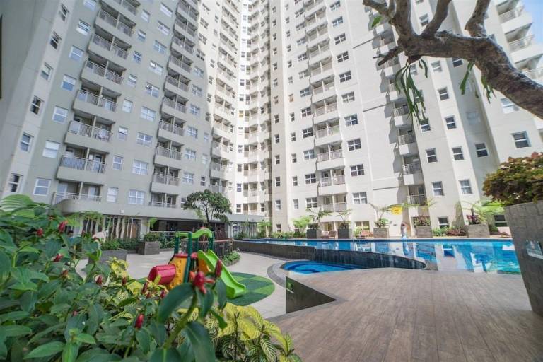 Clean and Cozy 2Br Apartment @ Parahyangan Residence in Bandung