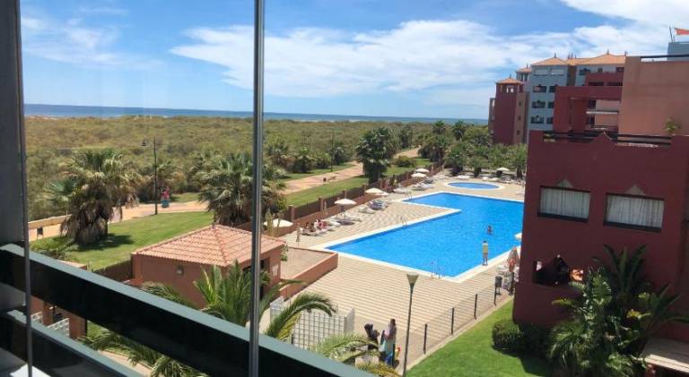 Holiday apartment with pool — photo 3