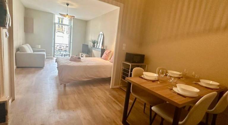 Apartment with 1 room for 4 persons — photo 4
